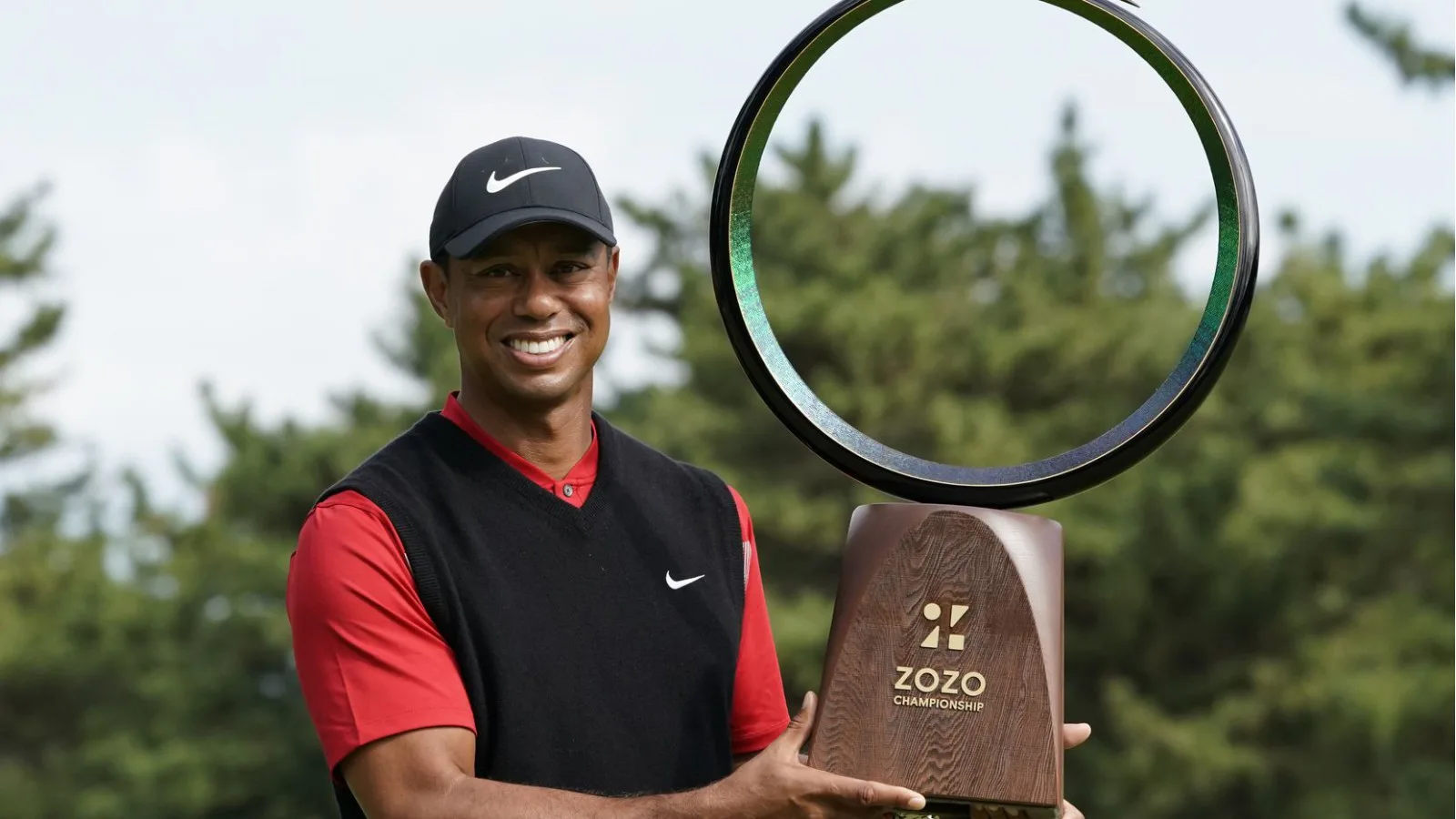 https://tuxjunction.net/wp-content/uploads/2026/05/huyen-thoai-tiger-woods-la-so-1-cua-mon-the-thao-nao-2-1.webp